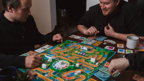 Best 2 Player Board Games for Couples: Why Shared Failure Is the Real Strategy