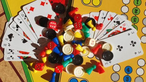 Machi Koro vs. Kingdomino: Why Deck-Building Beats Tile-Drafting for Strategy